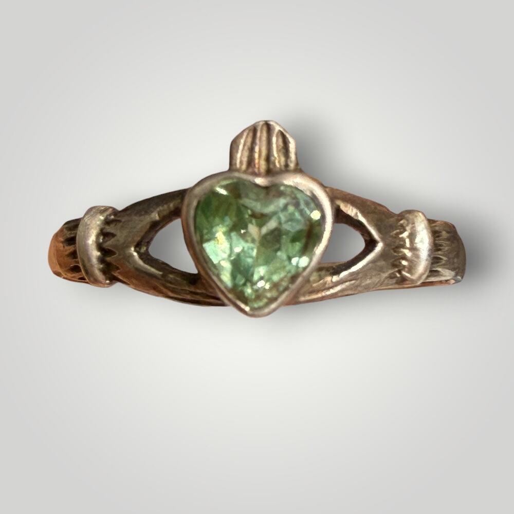Vintage Sterling Silver 925 Claddagh Ring Green Heart Stone Irish Size 8